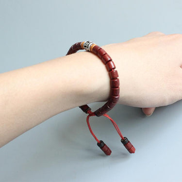 Handmade Tibetan Buddhist Sandalwood Mala Bead Bracelet with Mantra Sign